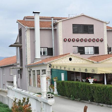 مبيت وإفطار Hrvace Restoran I Sobe Venezia المظهر الخارجي الصورة
