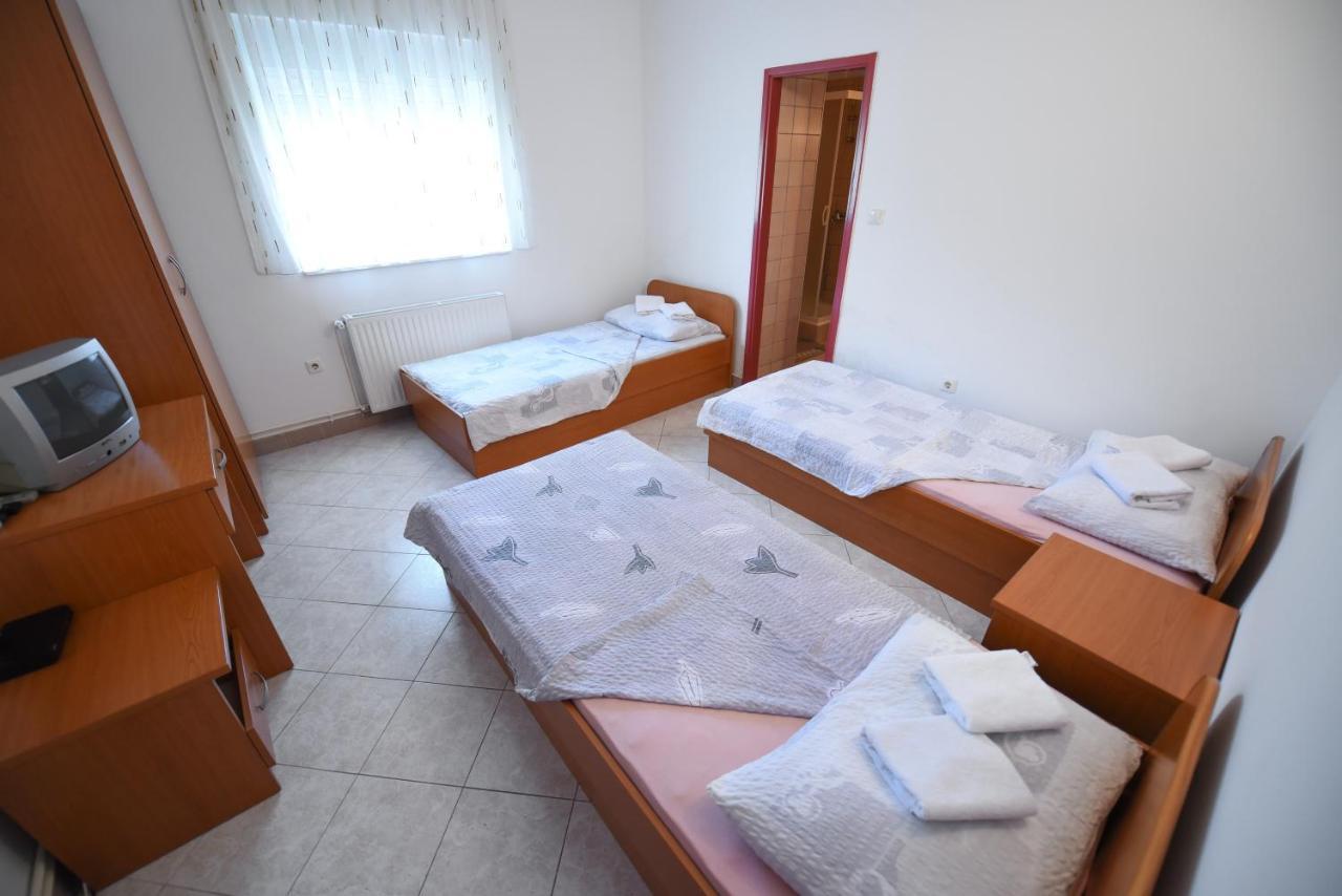 مبيت وإفطار Hrvace Restoran I Sobe Venezia المظهر الخارجي الصورة